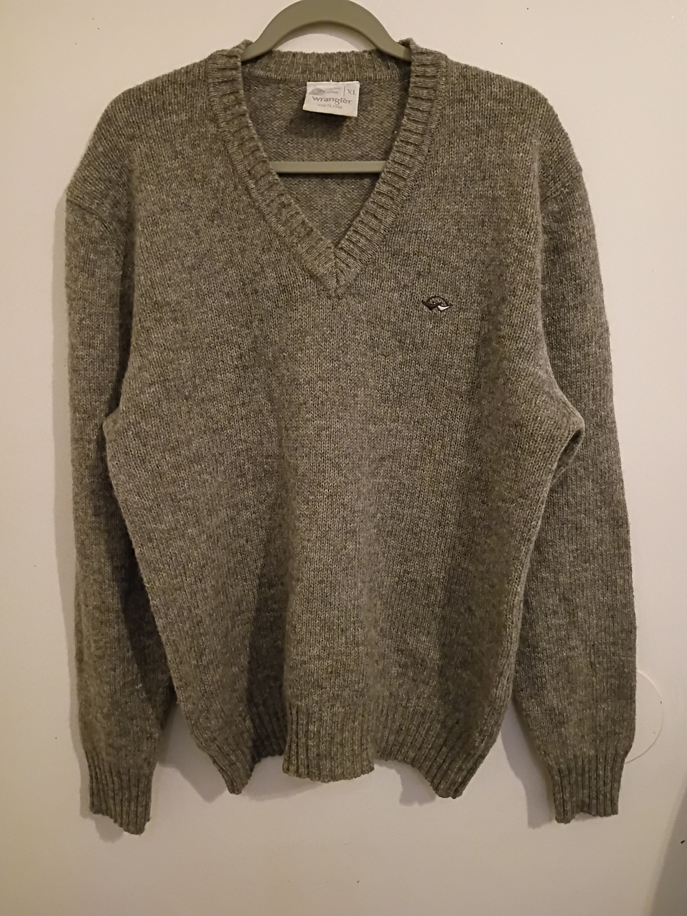 VTG Wrangler Men's V-Neck Gray Sweater Wool Sz XL